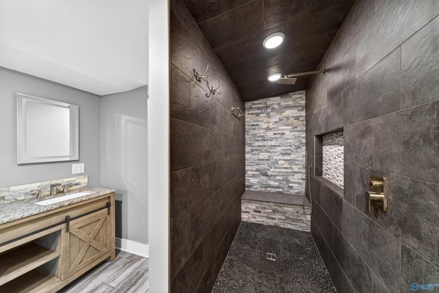 744 Loveless Road, Hazel Green, AL 35750