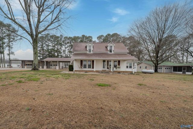 744 Loveless Road, Hazel Green, AL 35750