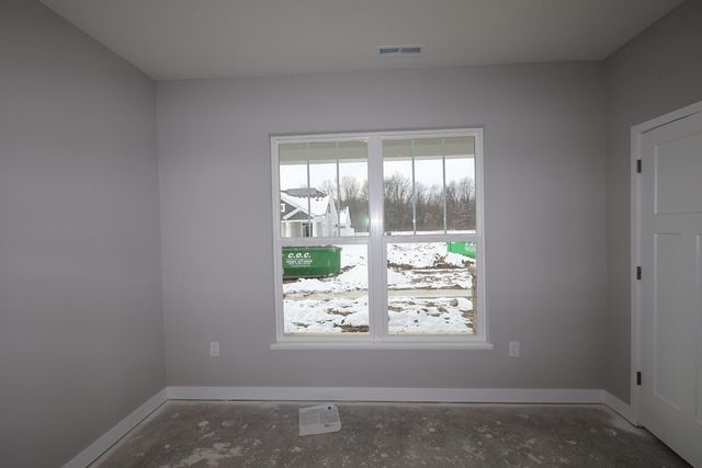 4545 Corsican Loop E, Hilliard, OH 43026