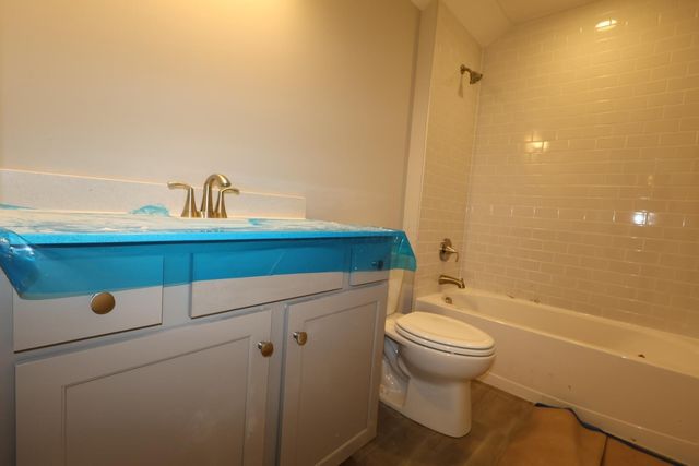 4545 Corsican Loop E, Hilliard, OH 43026