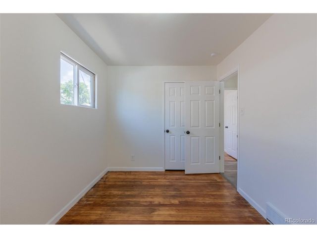 7855 Newport St, Commerce City, CO 80022