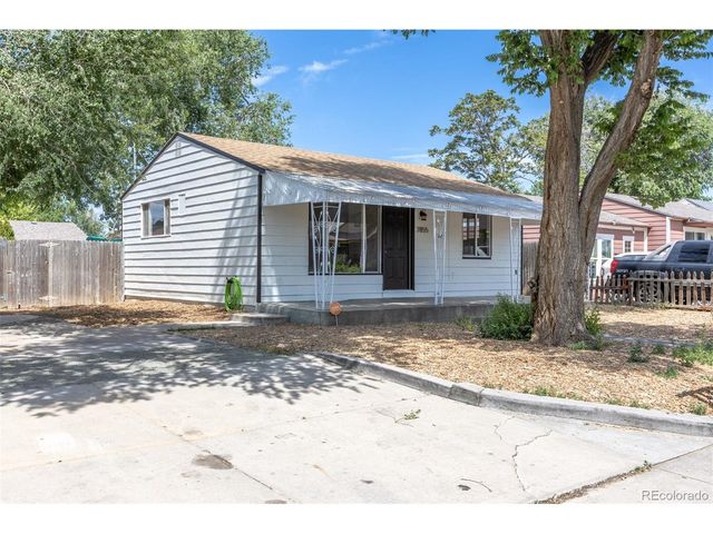 7855 Newport St, Commerce City, CO 80022