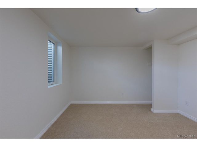 7855 Newport St, Commerce City, CO 80022