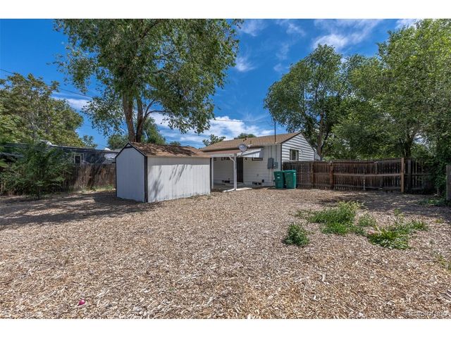 7855 Newport St, Commerce City, CO 80022