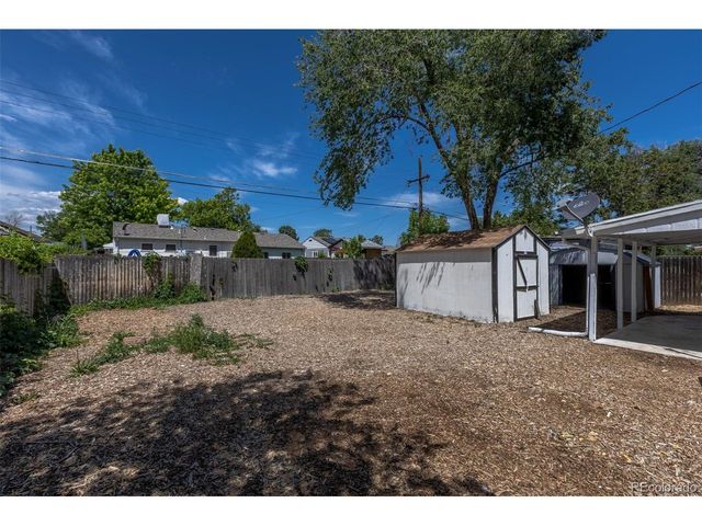 7855 Newport St, Commerce City, CO 80022