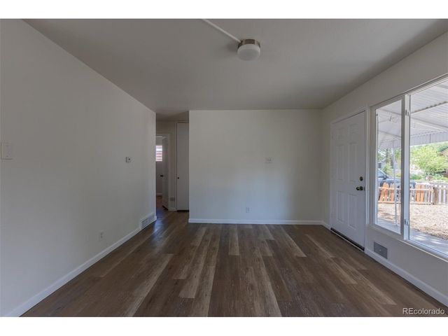 7855 Newport St, Commerce City, CO 80022