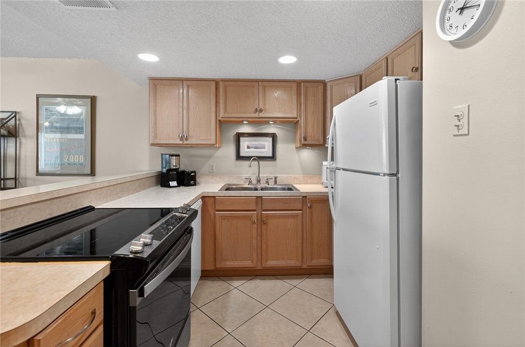 14810 Windward Dr 402, Corpus Christi, TX 78418 — photo 5