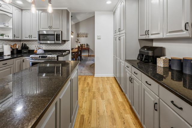 850 Meadowlawn Court, Sartell, MN 56377