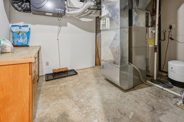 850 Meadowlawn Court, Sartell, MN 56377