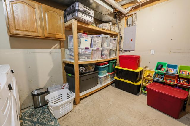 850 Meadowlawn Court, Sartell, MN 56377