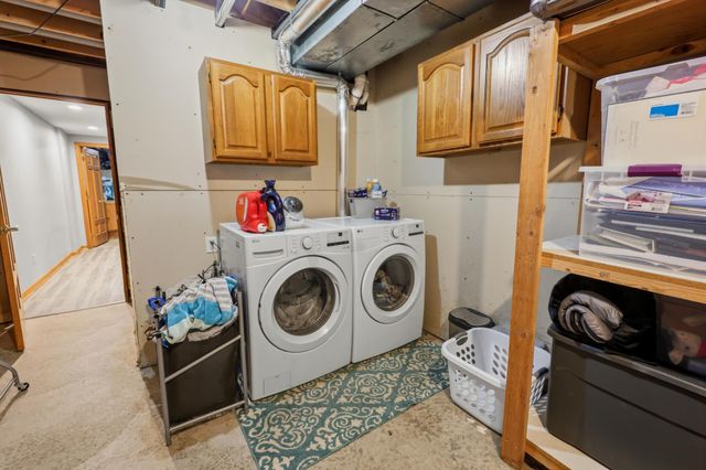 850 Meadowlawn Court, Sartell, MN 56377