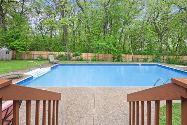 850 Meadowlawn Court, Sartell, MN 56377