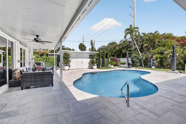 2711 Arthur Street, Hollywood, FL 33020
