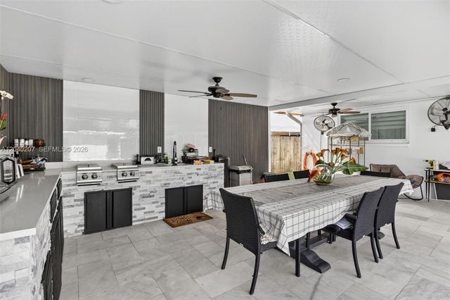 2711 Arthur Street, Hollywood, FL 33020
