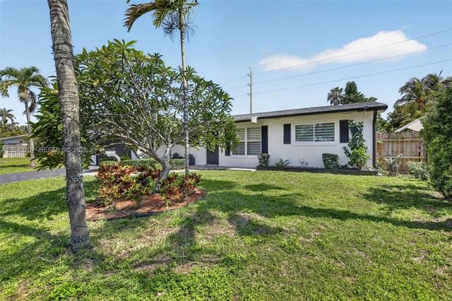 2711 Arthur Street, Hollywood, FL 33020