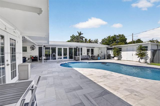 2711 Arthur Street, Hollywood, FL 33020