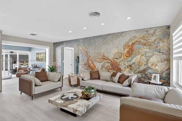 2711 Arthur Street, Hollywood, FL 33020