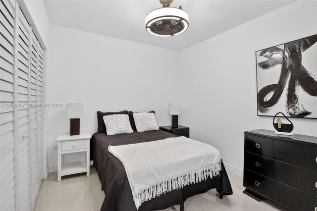 2711 Arthur Street, Hollywood, FL 33020