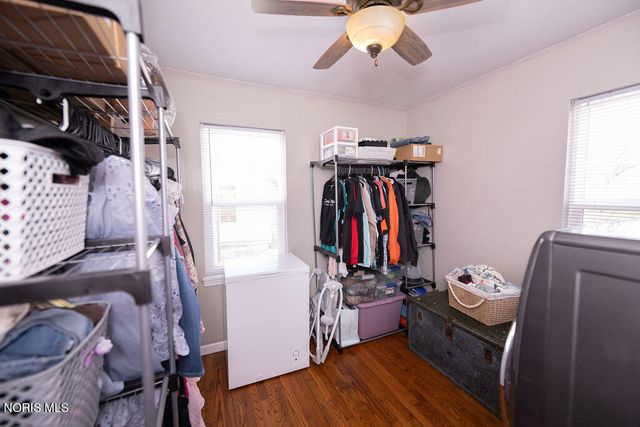 1215 S Blanchard Street, Findlay, OH 45840