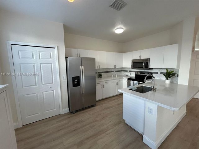 12515 SW 124th Path, Miami, FL 33186