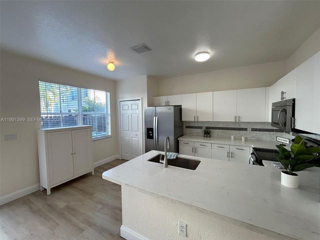 12515 SW 124th Path, Miami, FL 33186