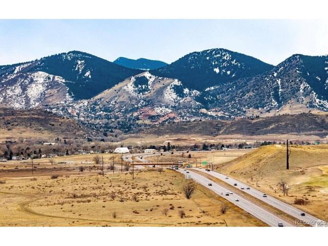 3600 S Pierce St 7-207, Lakewood, CO 80235