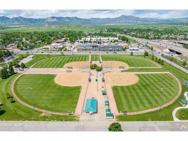 3600 S Pierce St 7-207, Lakewood, CO 80235