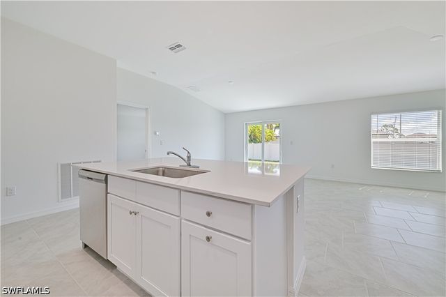 2901 SW 18th PL, Cape Coral, FL 33993