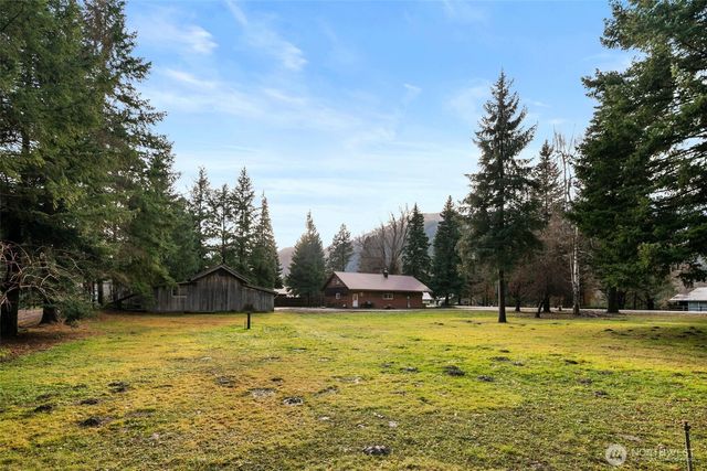 9485 E Leavenworth Road, Leavenworth, WA 98826