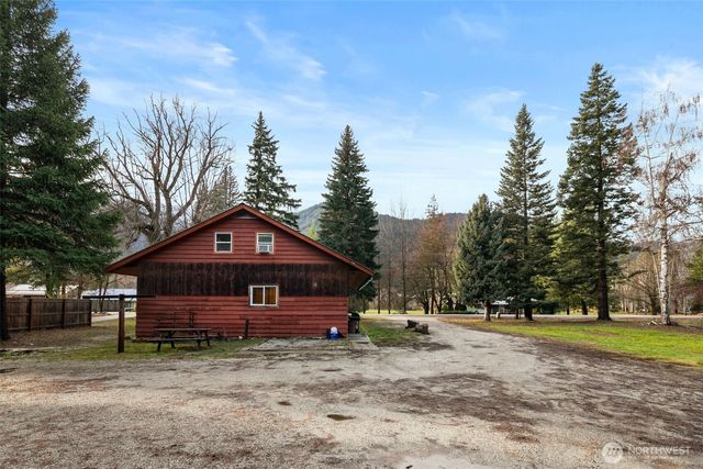 9485 E Leavenworth Road, Leavenworth, WA 98826