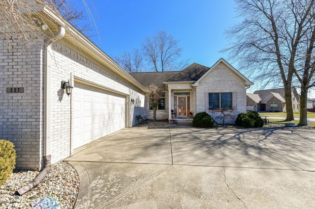 237 N Woodridge Drive, Pittsboro, IN 46167
