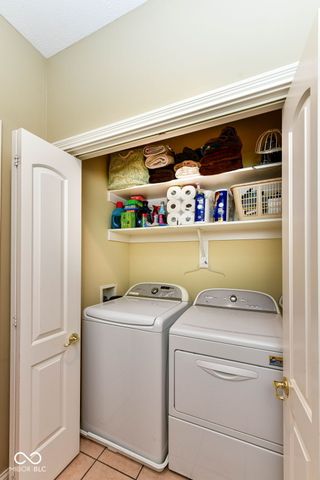 237 N Woodridge Drive, Pittsboro, IN 46167