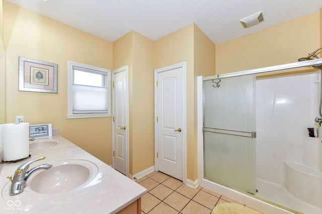 237 N Woodridge Drive, Pittsboro, IN 46167