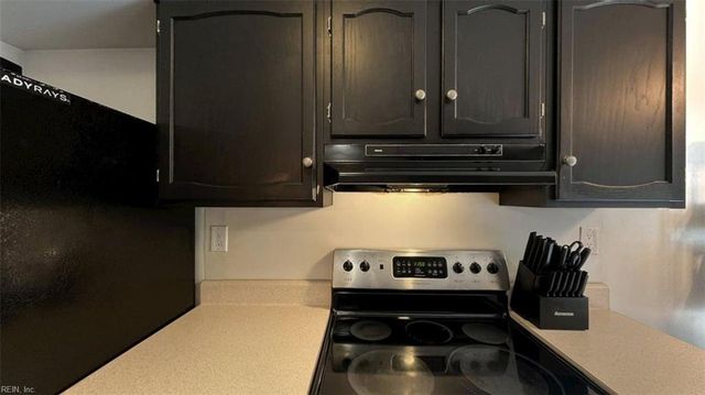 536 Biltmore DR, Virginia Beach, VA 23454