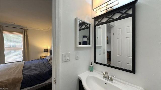 536 Biltmore DR, Virginia Beach, VA 23454