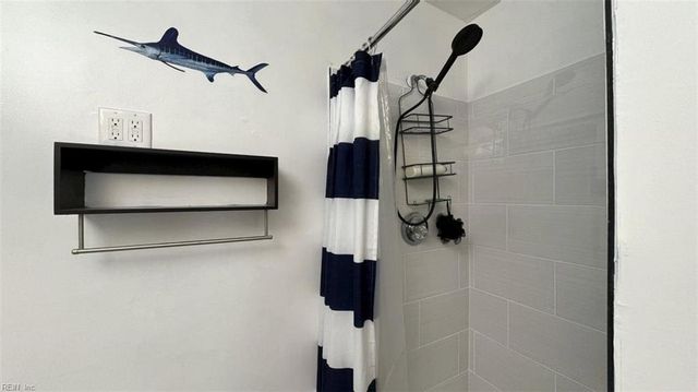 536 Biltmore DR, Virginia Beach, VA 23454