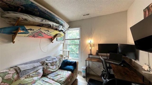 536 Biltmore DR, Virginia Beach, VA 23454