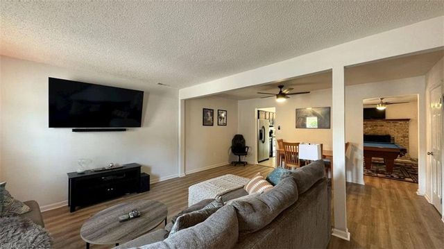 536 Biltmore DR, Virginia Beach, VA 23454