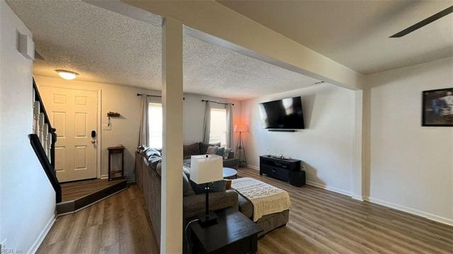536 Biltmore DR, Virginia Beach, VA 23454