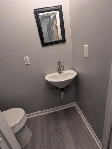 615 Baldwin Place, Toledo, OH 43610