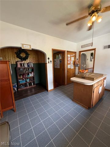 42 S 4th Street, Rittman, OH 44270