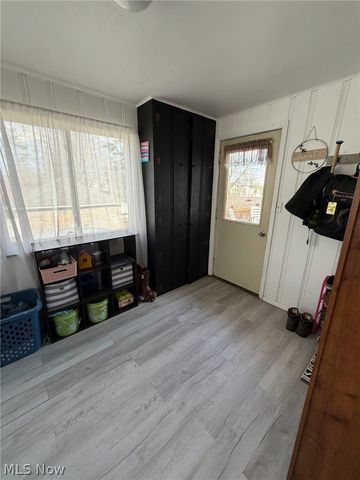 42 S 4th Street, Rittman, OH 44270