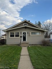 42 S 4th Street, Rittman, OH 44270