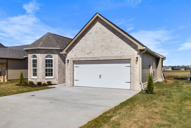 2543 Rafiki Dr, Clarksville, TN 37042
