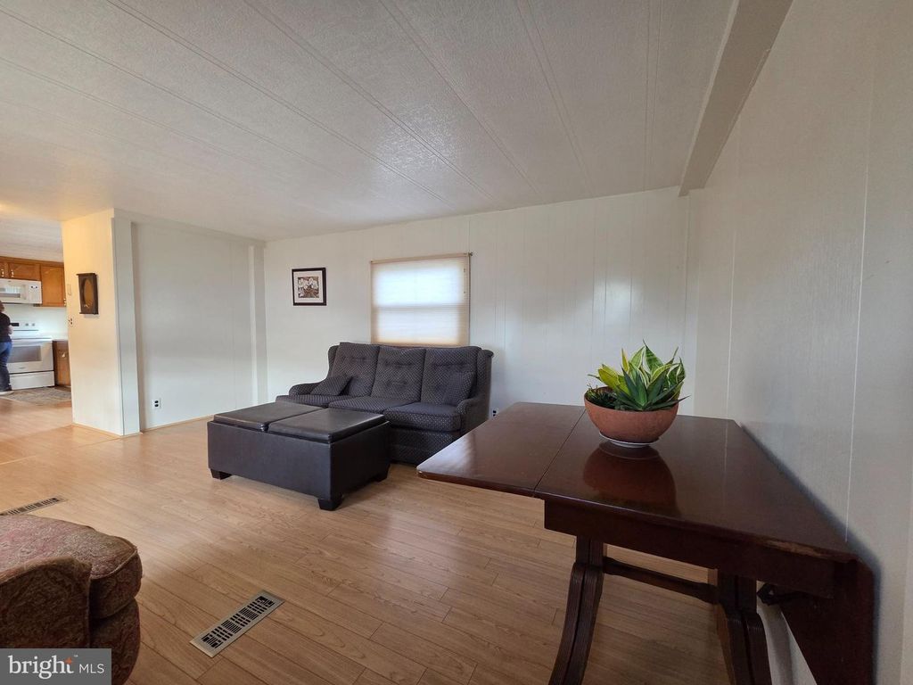 157 HILLSIDE CT, North Wales, PA 19454 — photo 4