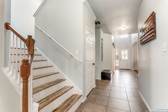456 Silver Buckle, Schertz, TX 78154
