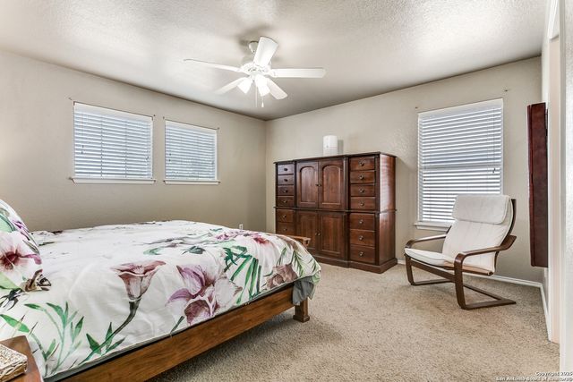 456 Silver Buckle, Schertz, TX 78154