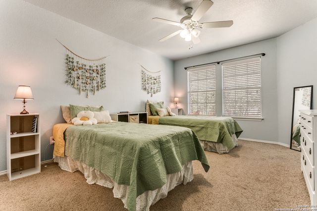 456 Silver Buckle, Schertz, TX 78154