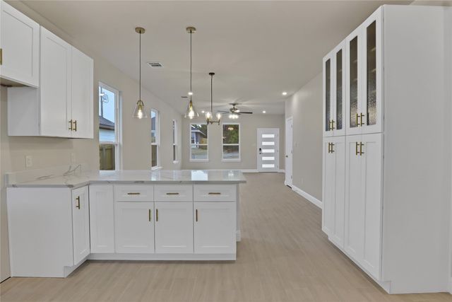 5620 Barkridge Drive, Granbury, TX 76048