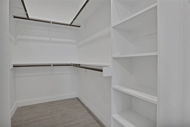 5620 Barkridge Drive, Granbury, TX 76048